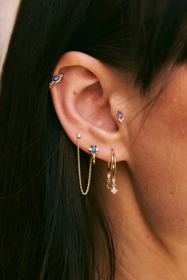 <p><small>New in</small></p>solid gold earrings