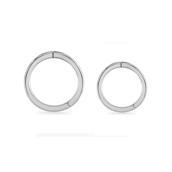 Seamless silver hoop deals earrings