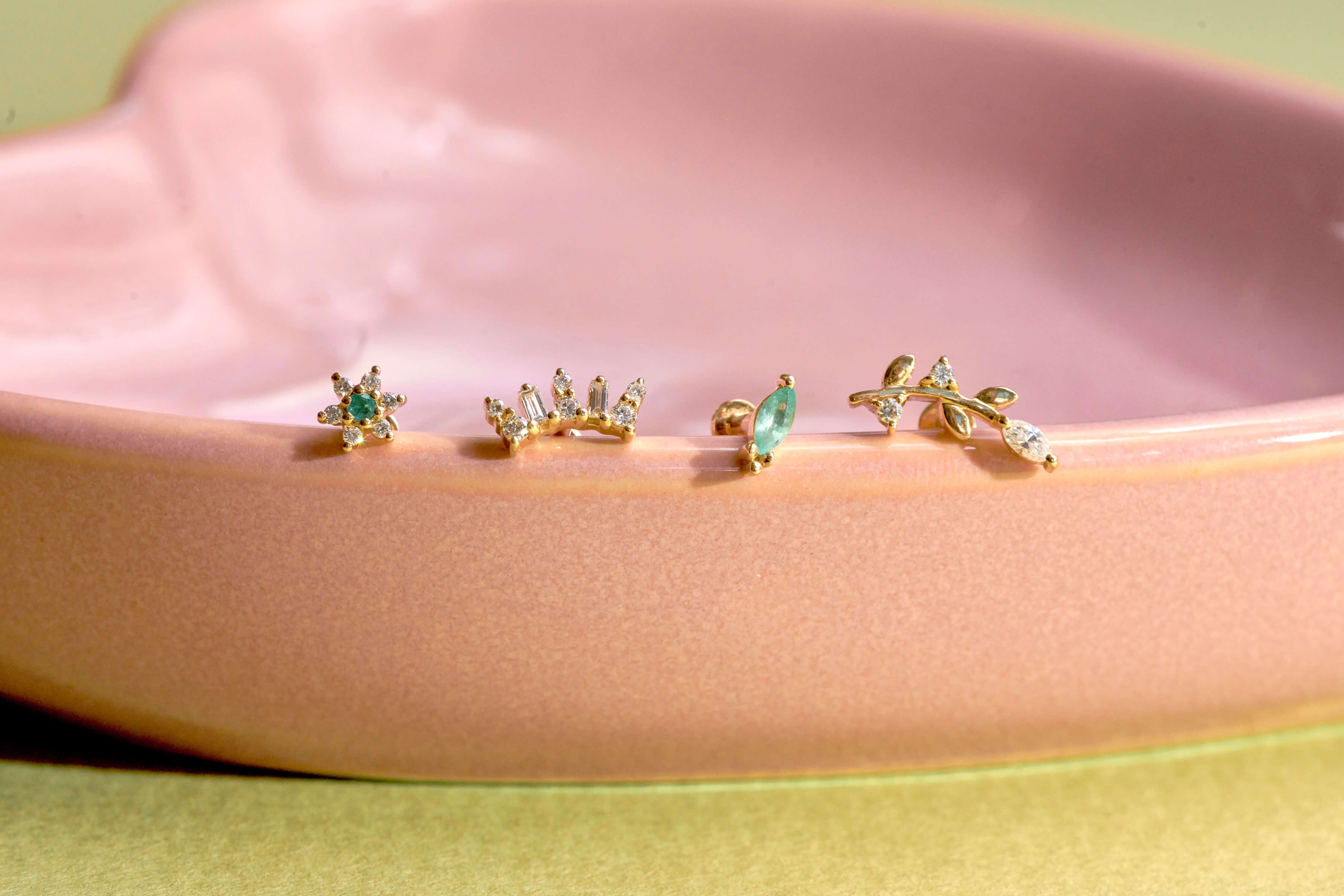 conch jewellery
