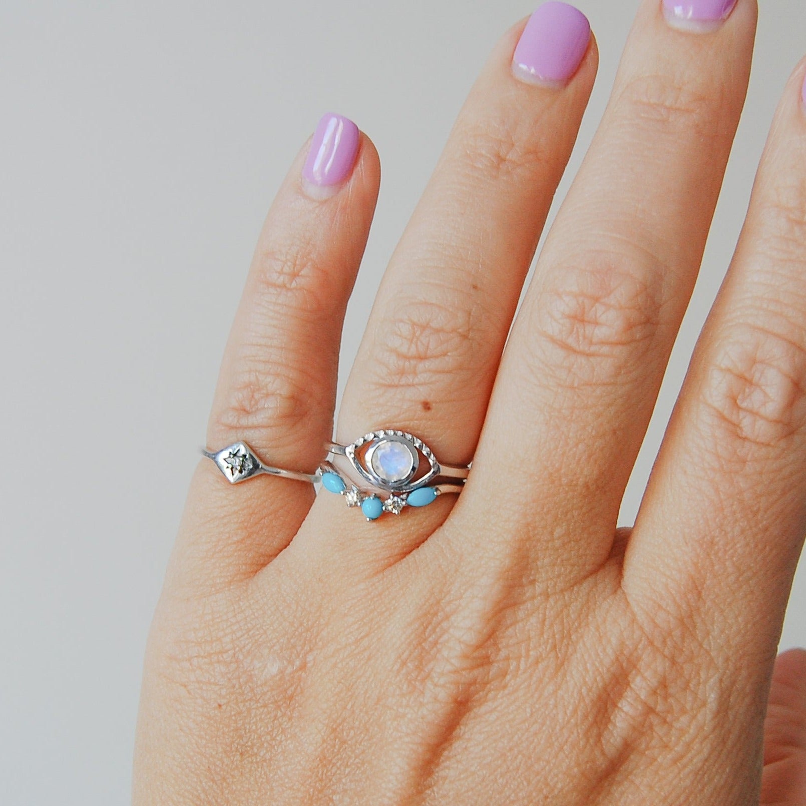 Moonstone Eye Ring Sterling Silver Size M Sample