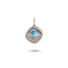 Grecian pendant labradorite in silver