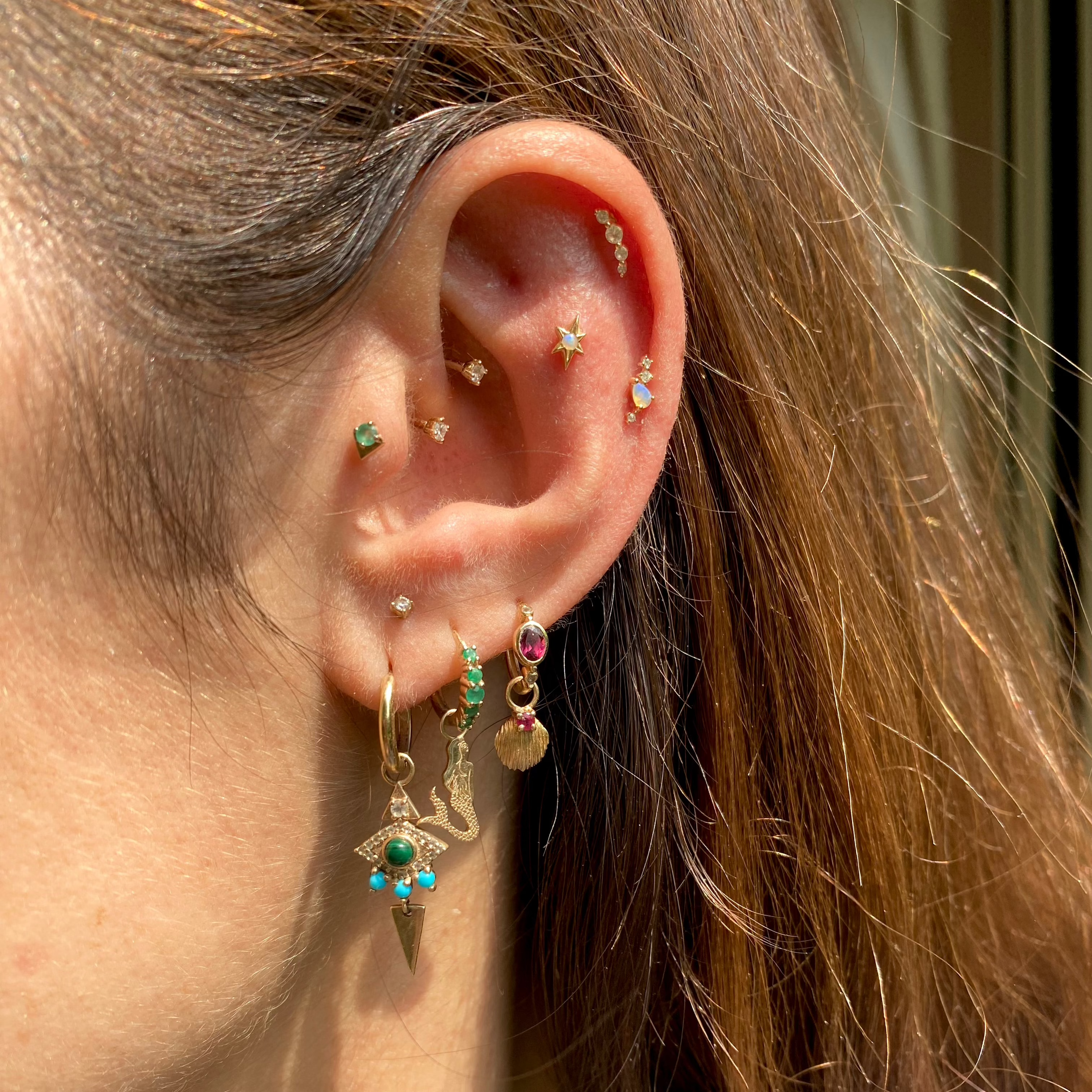Piercing jewellery solid gold on ear
