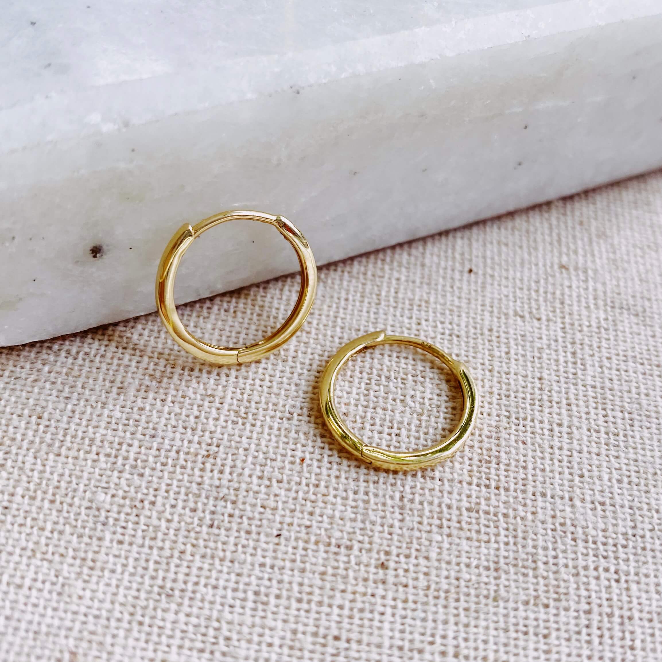 Medium Hoop 9k Gold Pair Sample