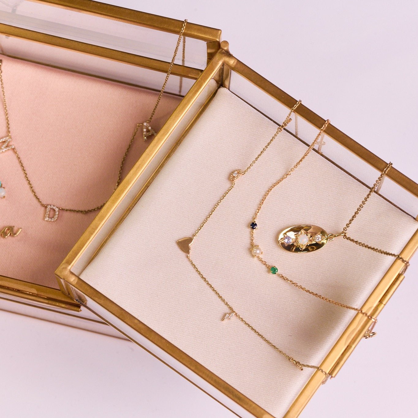 Solid gold jewellery in jewellery box including the Personalised Necklace 9k Gold
