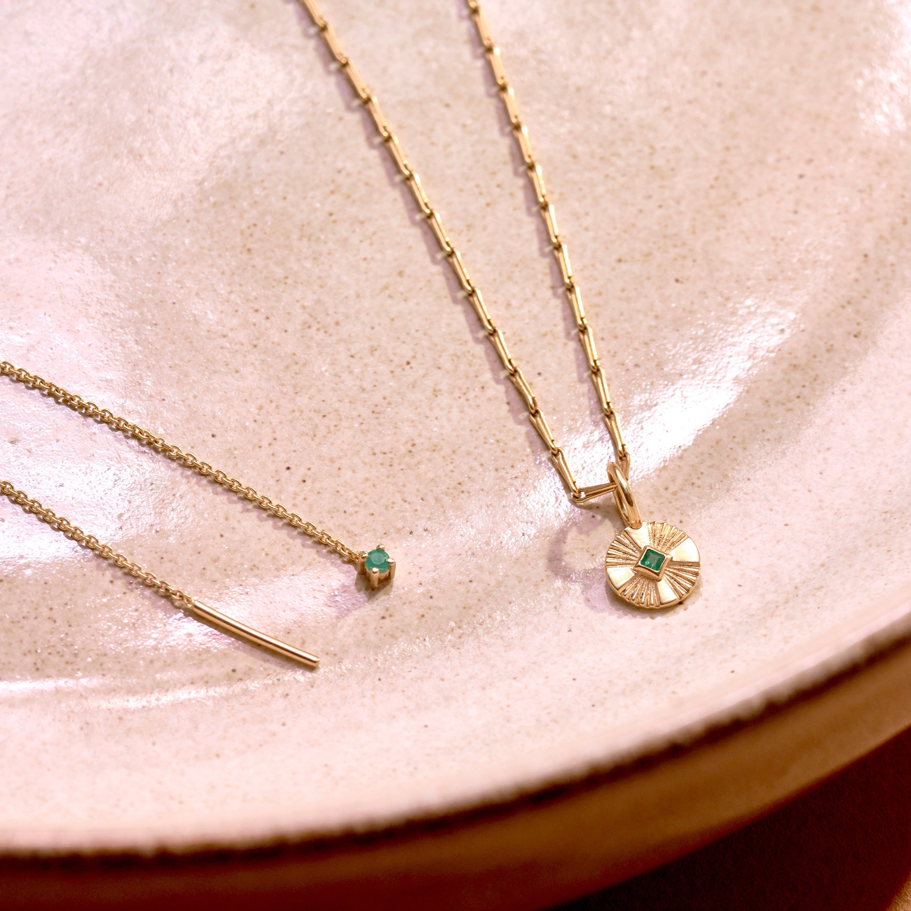 emerald chain earring stud