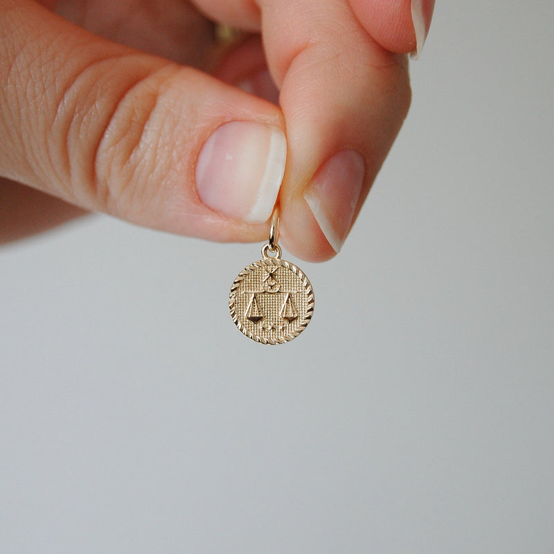 Zodiac Coin Pendant 9k Gold