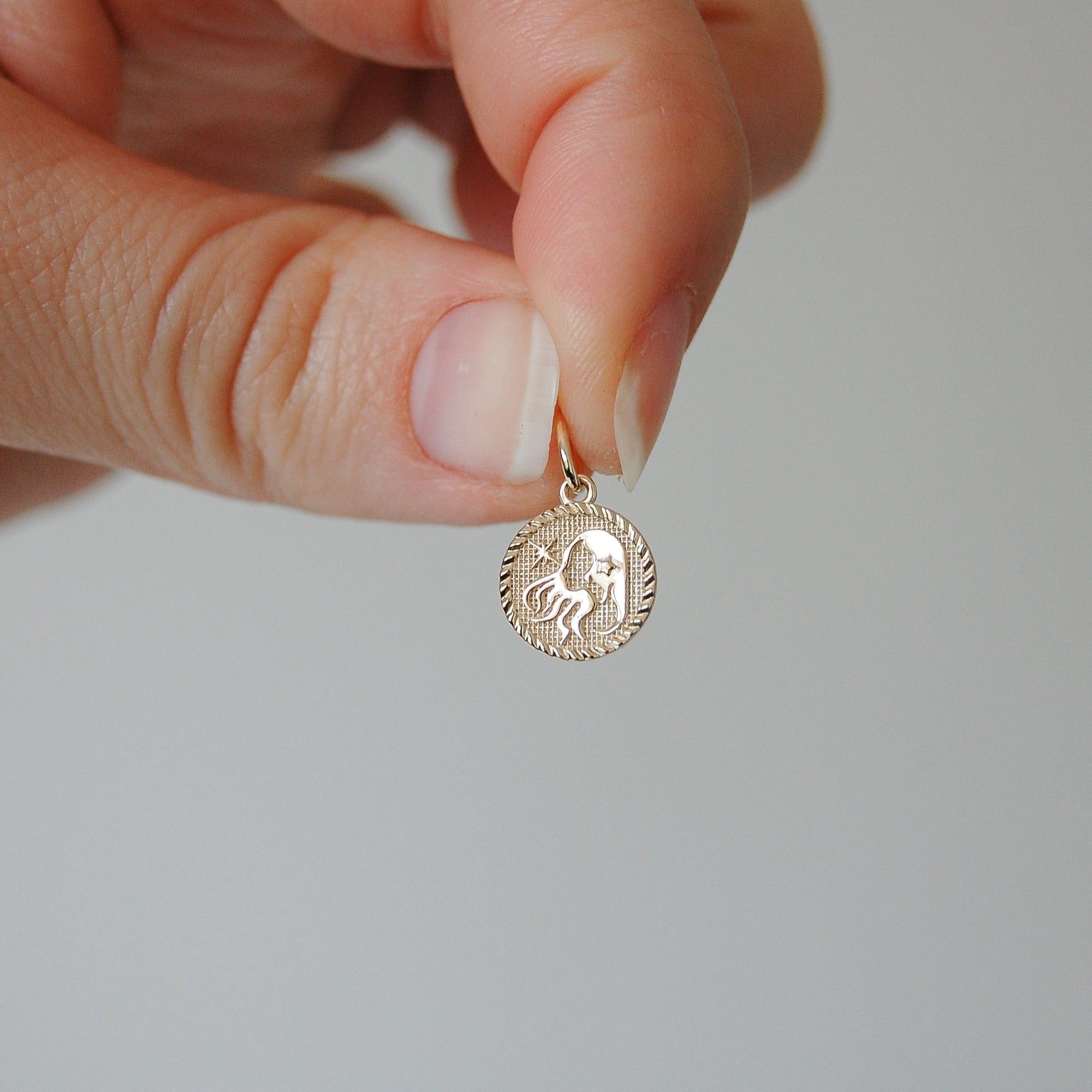 Zodiac Coin Pendant 9k Gold