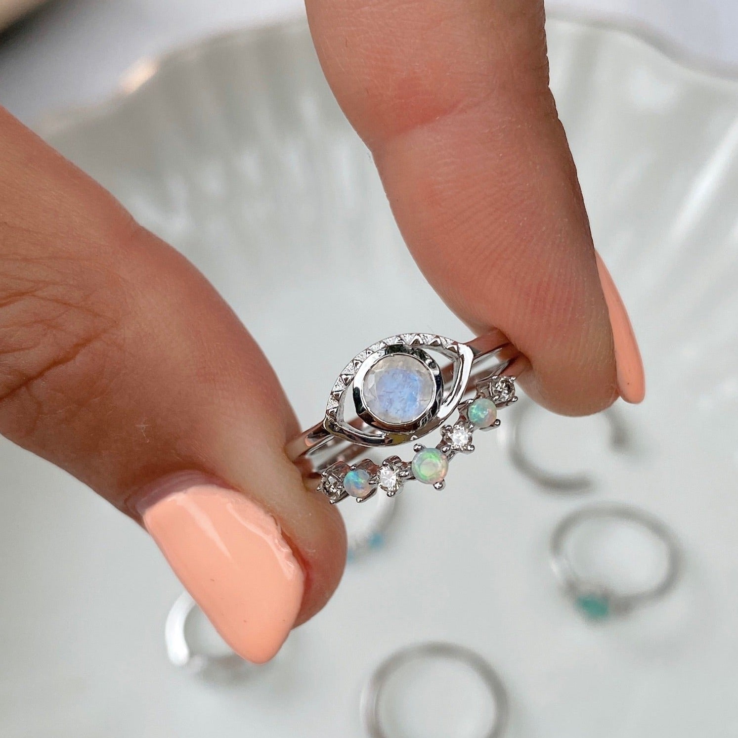 Moonstone Eye Ring Sterling Silver Size M Sample