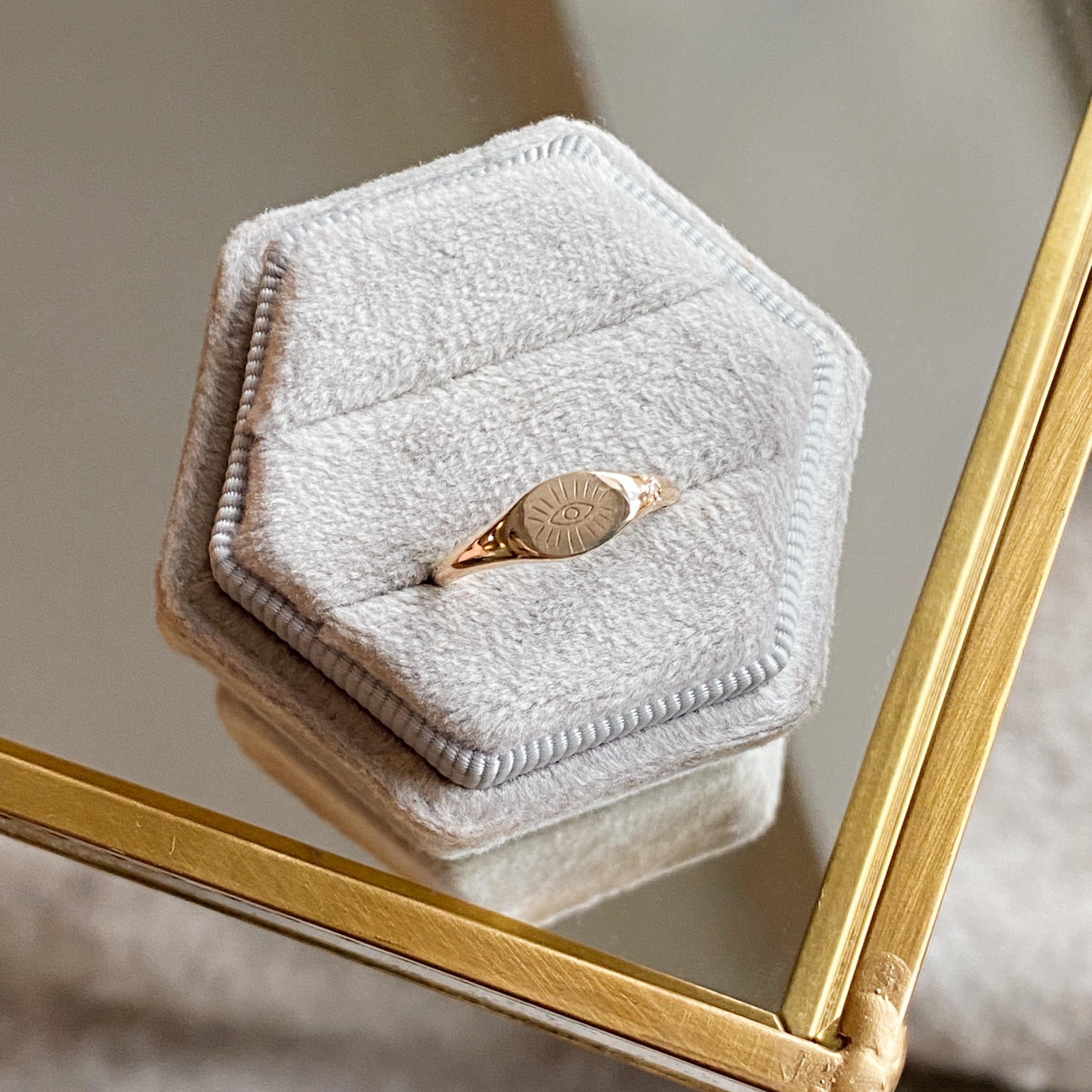 Diamond Star Signet Ring 9k Gold